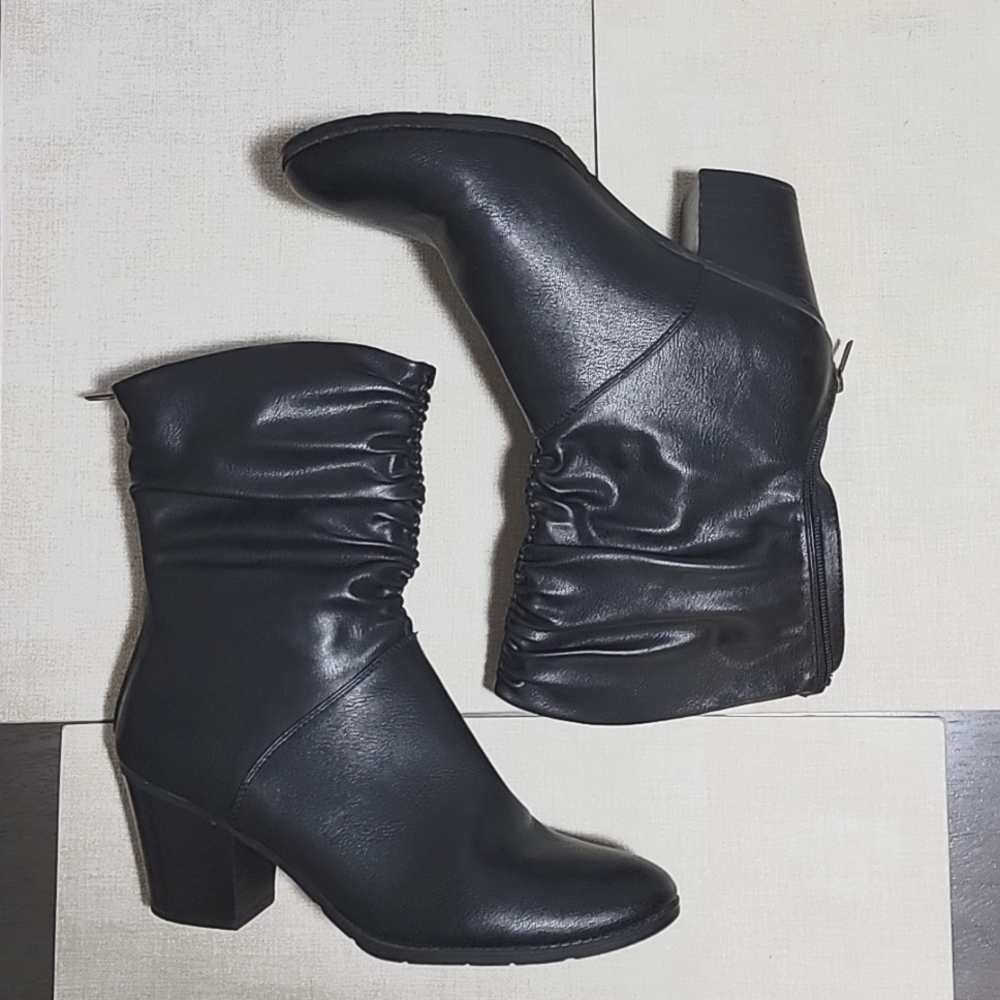 Baretraps Leslie Slouch Boot